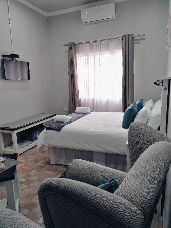 Hotel Biekiesvlei Lichtenburg Esterno foto